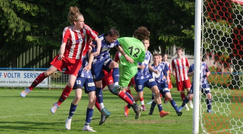 KP SD U19 finále jaro FK Jaroměř - TJ Dvůr Králové n. L., 21.5.2023, foto: Václav Mlejnek